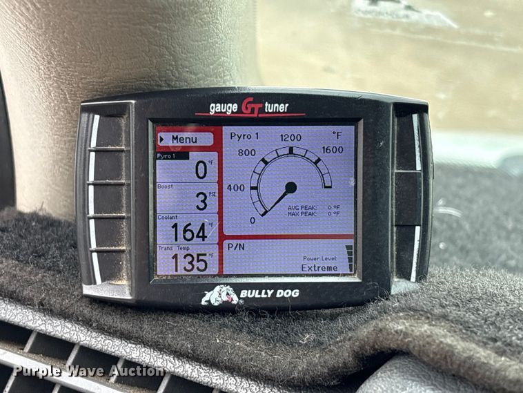 image for item EU7414 2006 Dodge Ram 2500 Ext. Cab pickup truck