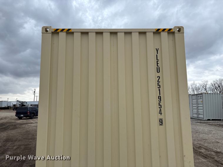 image for item EV2700 Shipping container