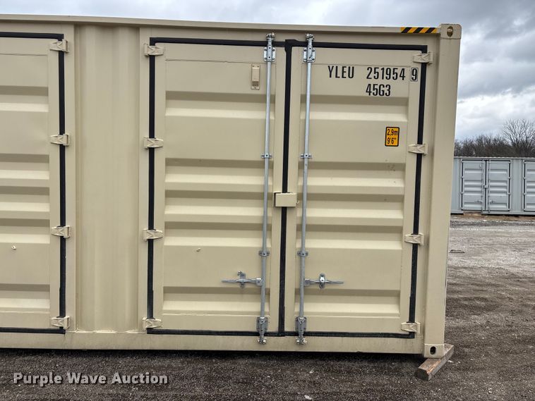 image for item EV2700 Shipping container