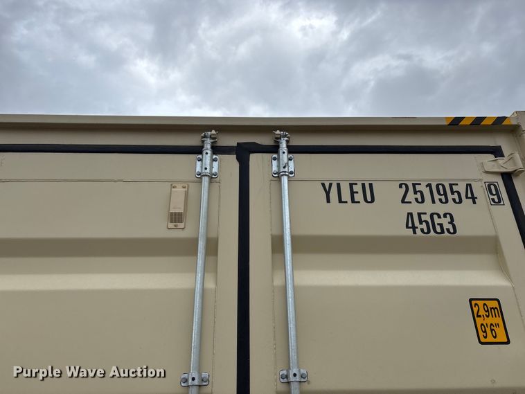 image for item EV2700 Shipping container