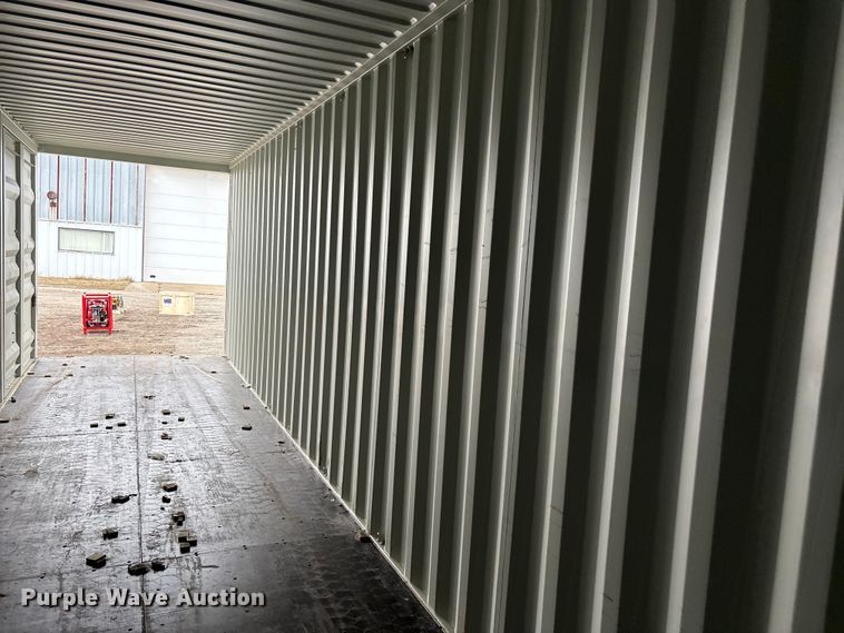 image for item EV2700 Shipping container