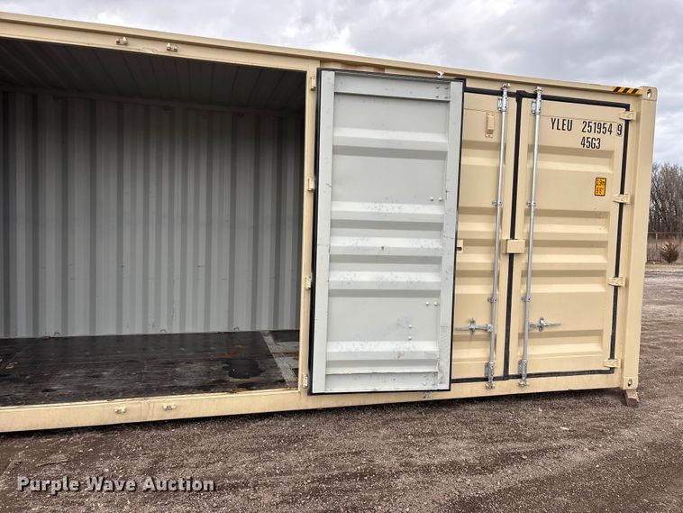 image for item EV2700 Shipping container