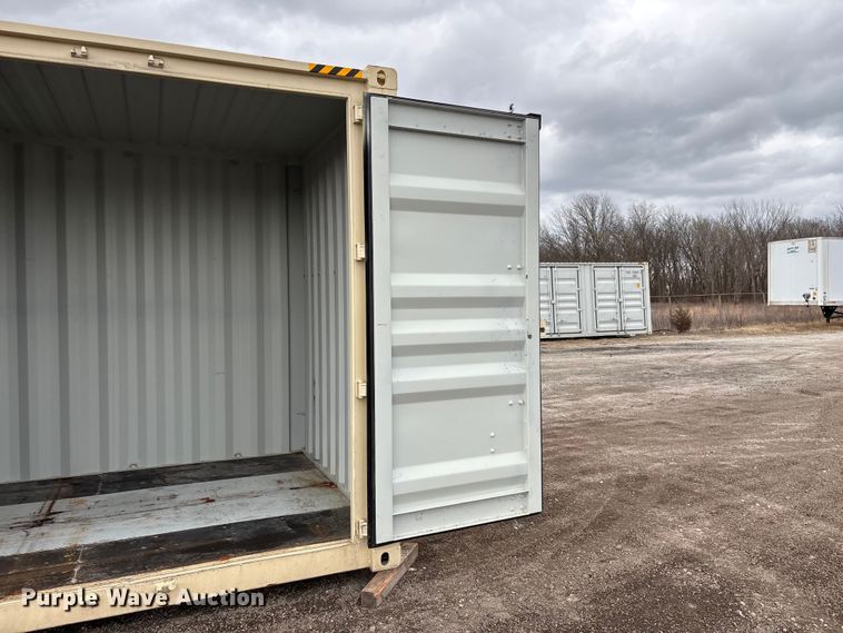 image for item EV2700 Shipping container