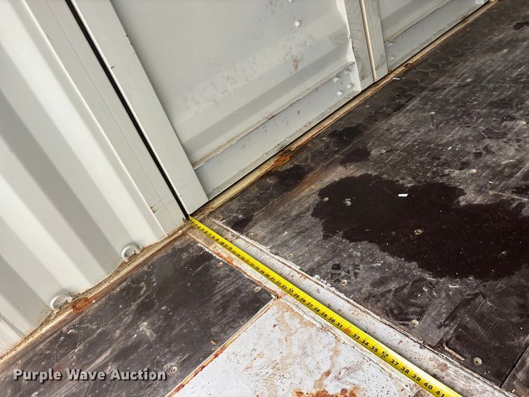 image for item EV2700 Shipping container