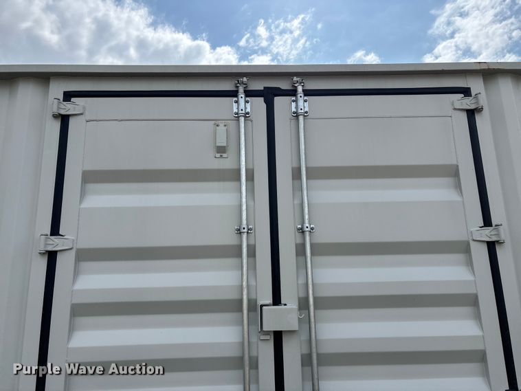 image for item EV2705 Qingdao Ruijunyuan shipping container