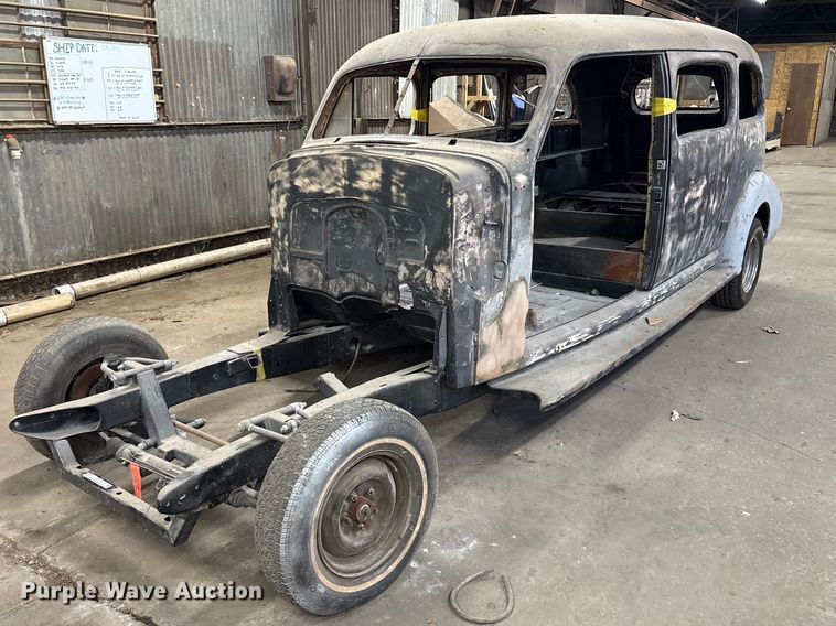 image for item EV2776 1940 Buick Ambulance 