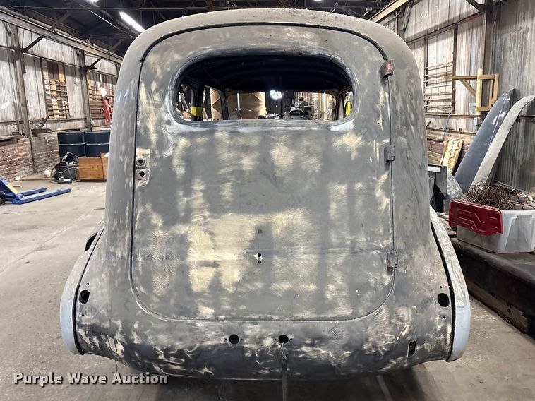 image for item EV2776 1940 Buick Ambulance 