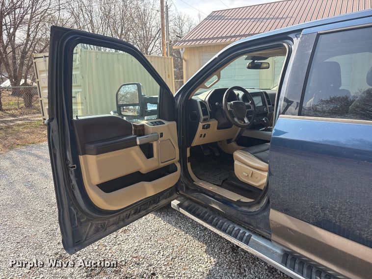 image for item EV2790 2018 Ford F150 Crew Cab pickup truck