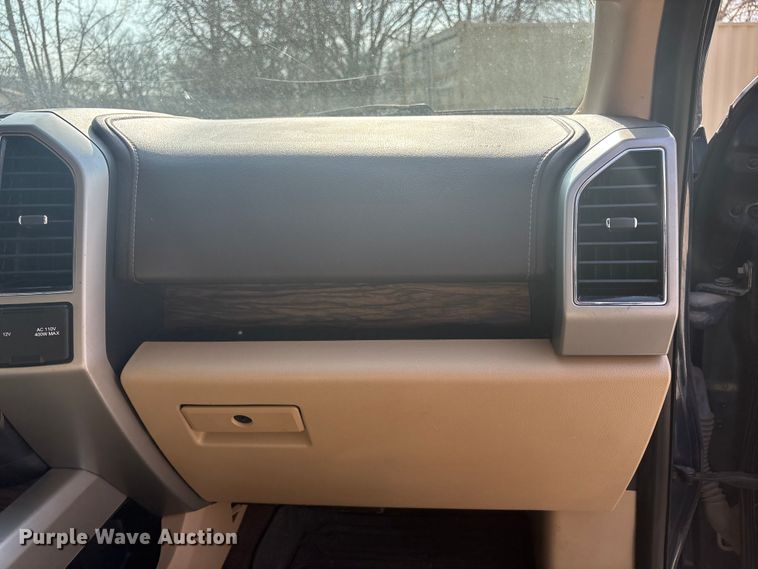 image for item EV2790 2018 Ford F150 Crew Cab pickup truck