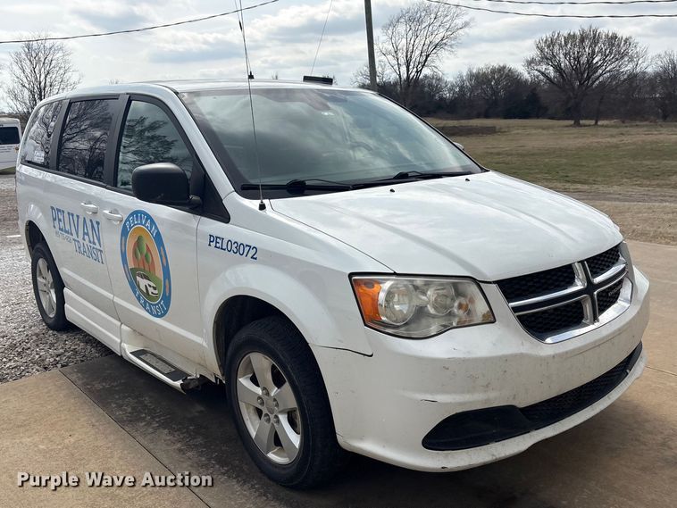 image for item EV2791 2018 Dodge Grand Caravan handicap accessible van