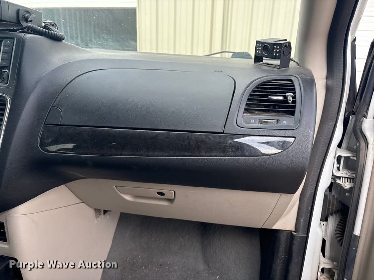 image for item EV2791 2018 Dodge Grand Caravan handicap accessible van