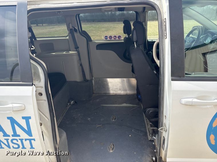 image for item EV2791 2018 Dodge Grand Caravan handicap accessible van