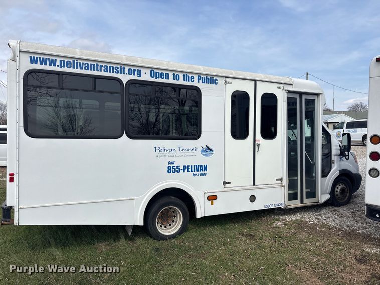 image for item EV2793 2018 Ford Transit shuttle bus