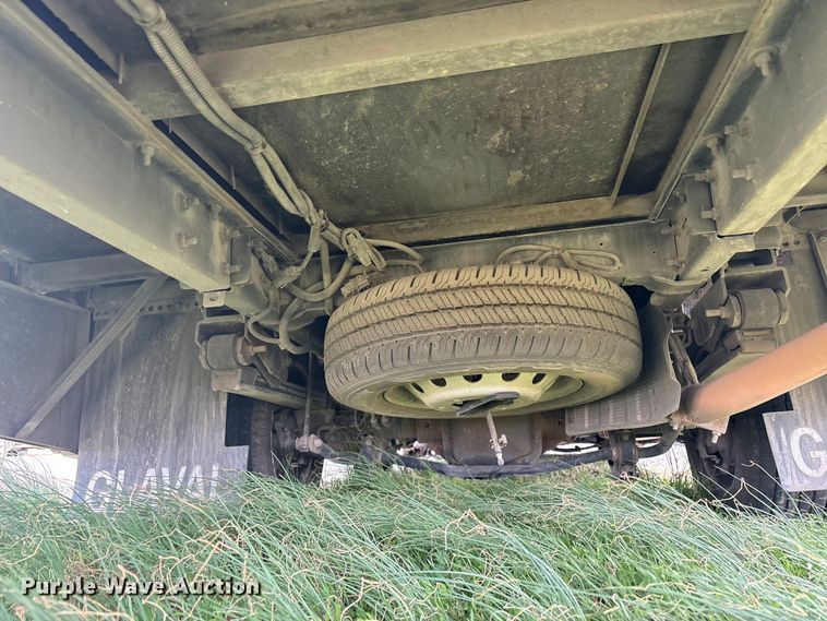 image for item EV2793 2018 Ford Transit shuttle bus