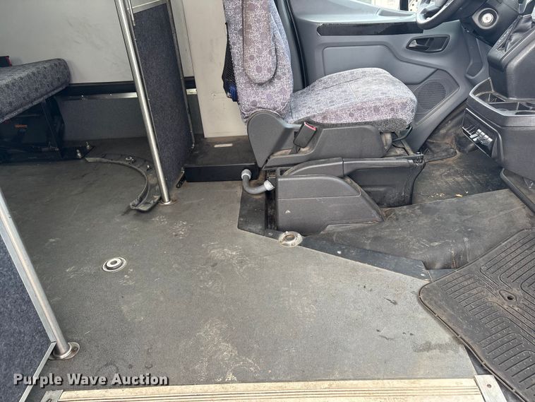 image for item EV2793 2018 Ford Transit shuttle bus