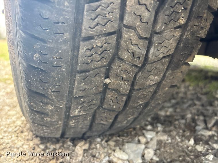 image for item EV2793 2018 Ford Transit shuttle bus