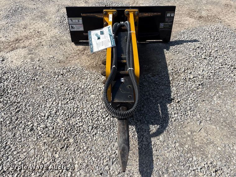 image for item EV2819 2025 Wolverine CB-11-750F skid steer breaker