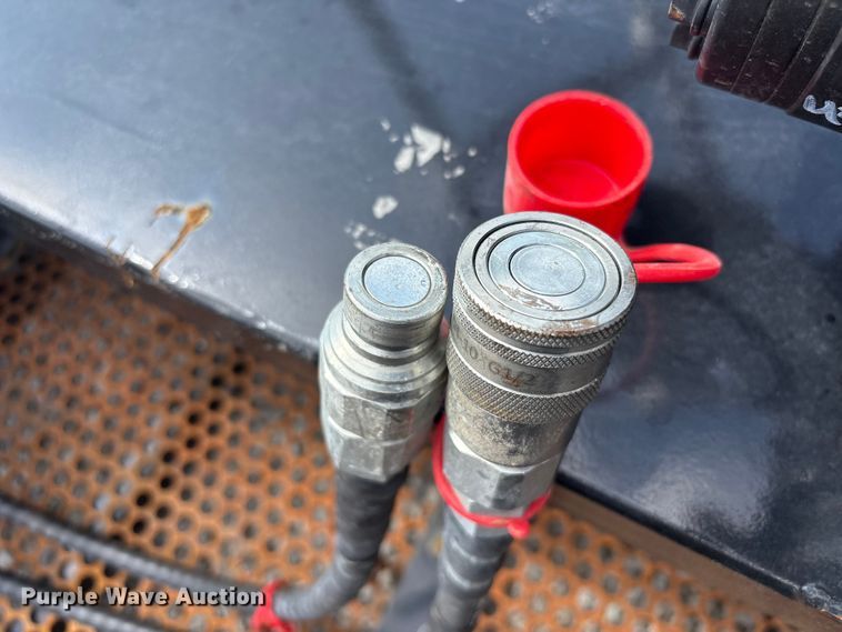 image for item EV2821 2025 Future VB59 skid steer screening bucket