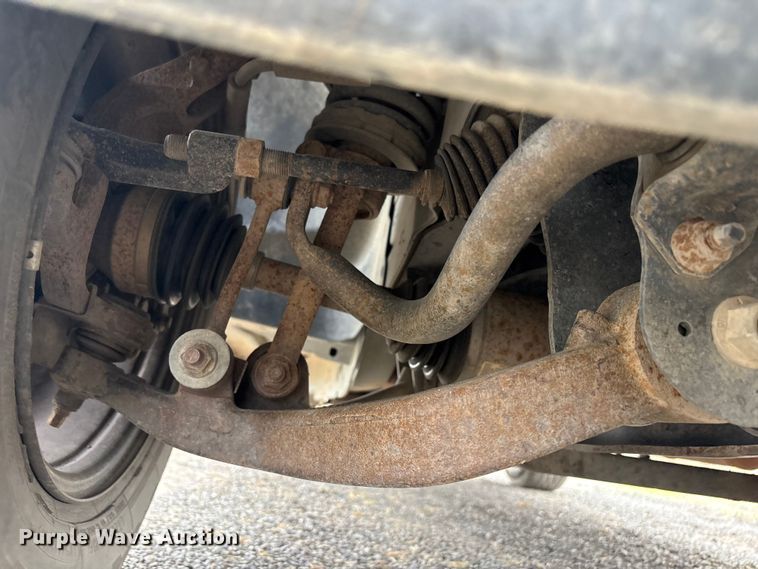 image for item EV2826 2005 Jeep Liberty SUV