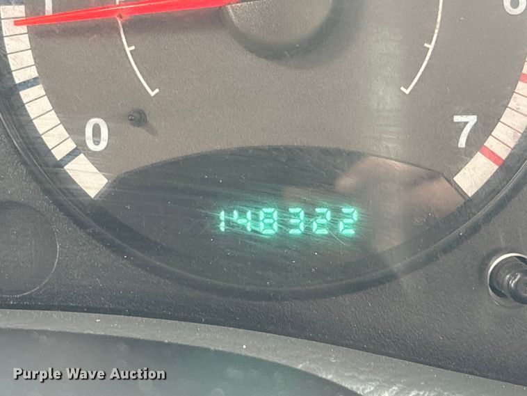 image for item EV2826 2005 Jeep Liberty SUV