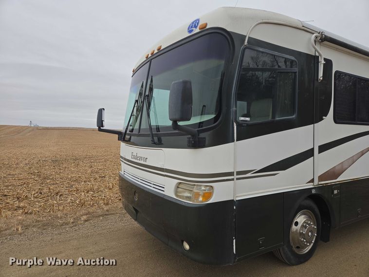 image for item EV5528 1999 Freightliner X RV