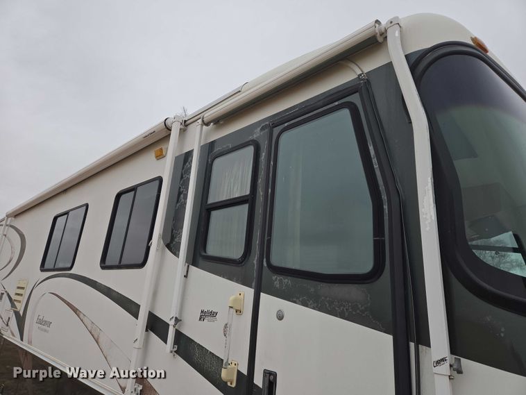 image for item EV5528 1999 Freightliner X RV