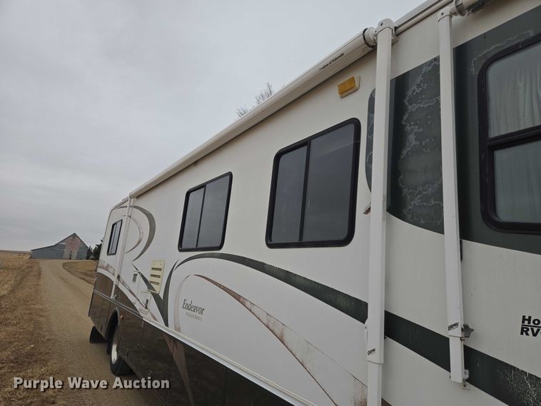 image for item EV5528 1999 Freightliner X RV