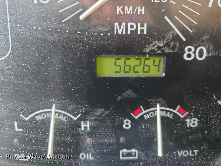 image for item EV5528 1999 Freightliner X RV