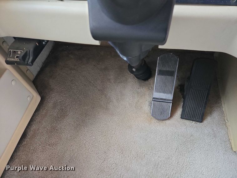 image for item EV5528 1999 Freightliner X RV