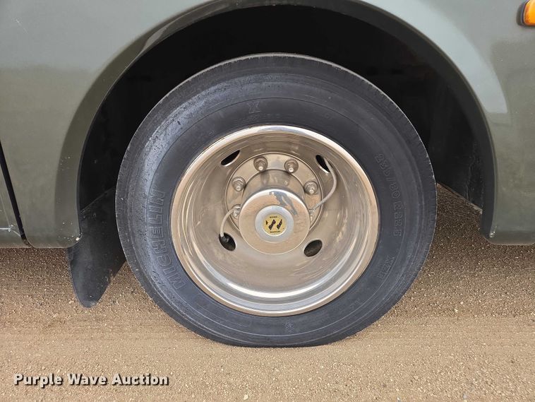 image for item EV5528 1999 Freightliner X RV