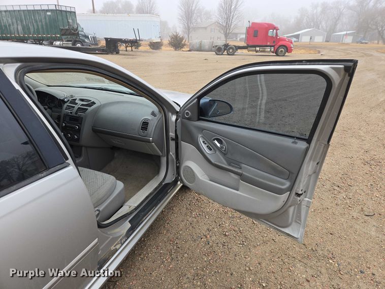 image for item EV5557 2006 Chevrolet Malibu Maxx 