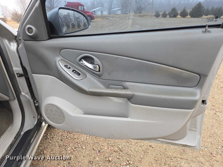 image for item EV5557 2006 Chevrolet Malibu Maxx 