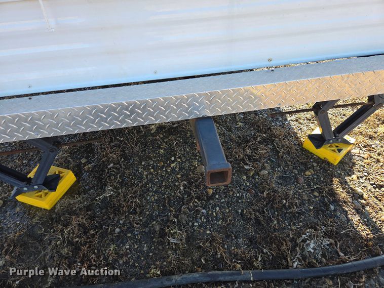 image for item EV5561 2010 Gulf Stream Innsbruck camper