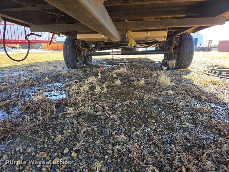 image for item EV5561 2010 Gulf Stream Innsbruck camper