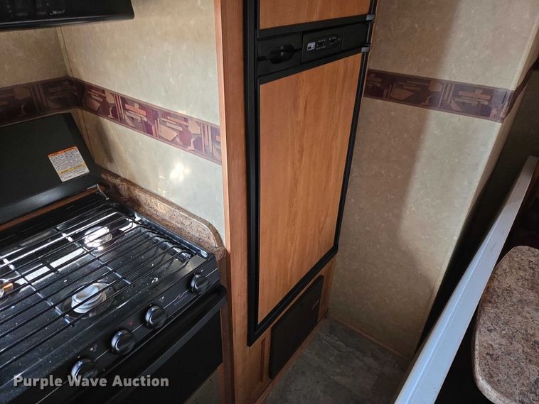 image for item EV5561 2010 Gulf Stream Innsbruck camper