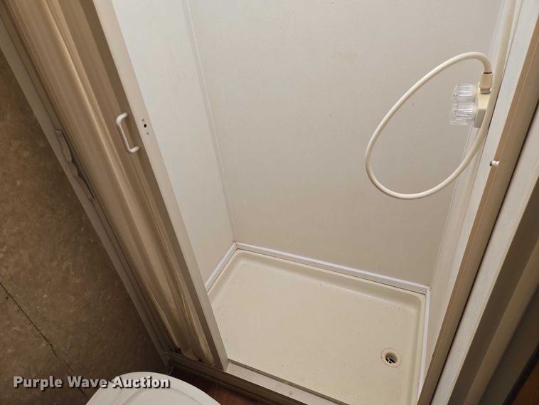 image for item EV5561 2010 Gulf Stream Innsbruck camper