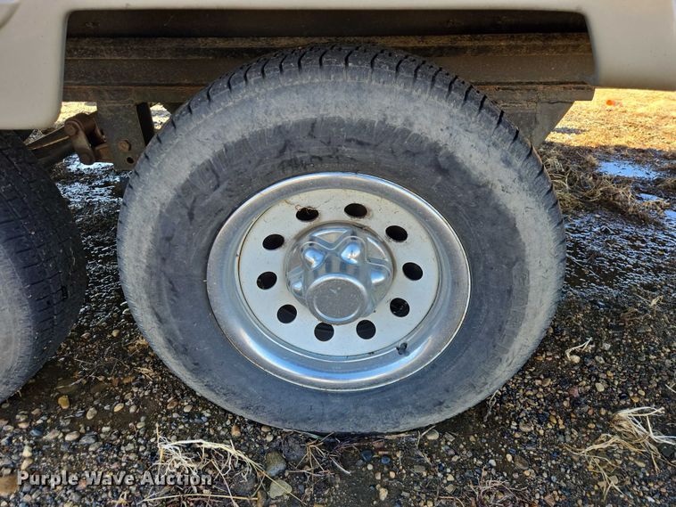 image for item EV5561 2010 Gulf Stream Innsbruck camper