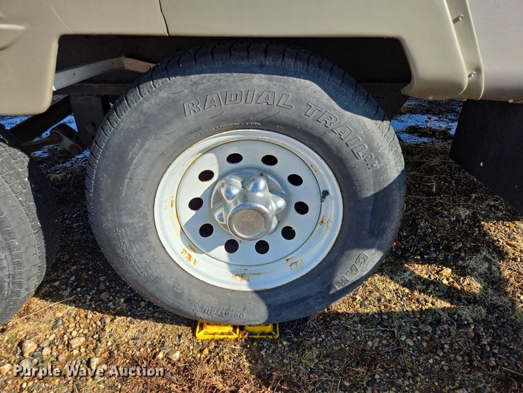 image for item EV5561 2010 Gulf Stream Innsbruck camper