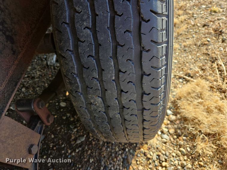 image for item EV5563 2000 Fleetwood Wilderness camper