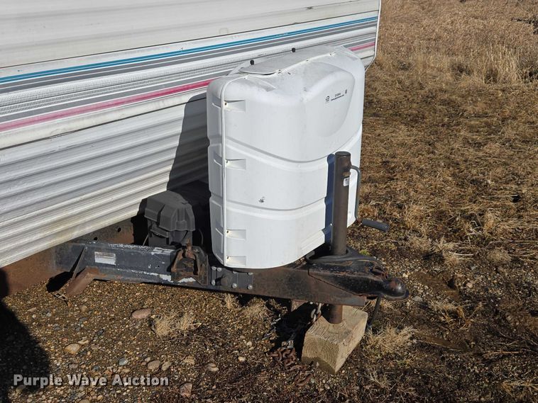 image for item EV5564 1996 Skyline Nomad camper