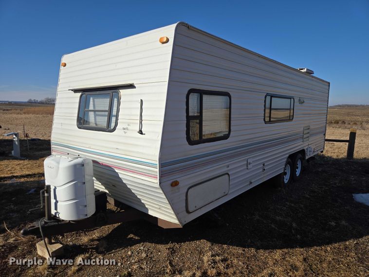 image for item EV5564 1996 Skyline Nomad camper