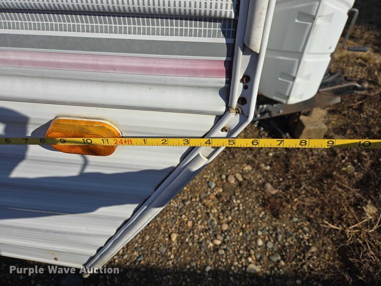 image for item EV5564 1996 Skyline Nomad camper