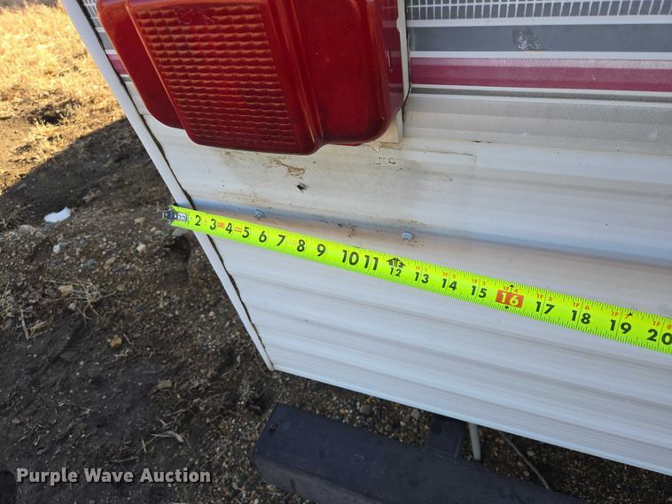 image for item EV5564 1996 Skyline Nomad camper