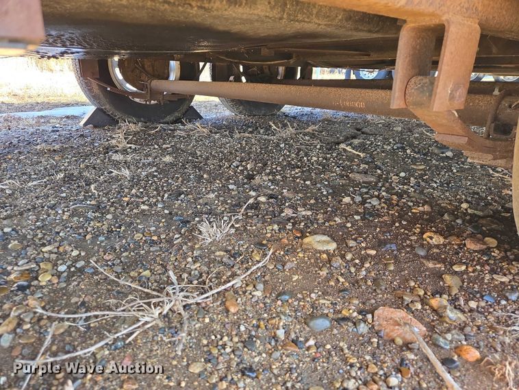 image for item EV5564 1996 Skyline Nomad camper