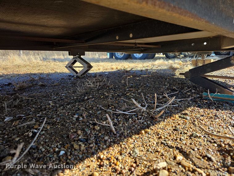 image for item EV5564 1996 Skyline Nomad camper