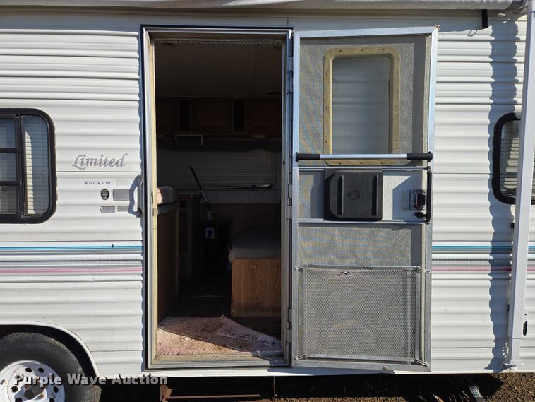 image for item EV5564 1996 Skyline Nomad camper