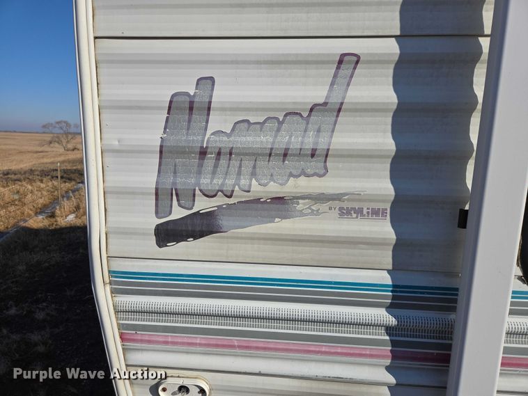 image for item EV5564 1996 Skyline Nomad camper