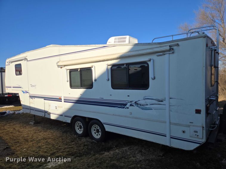 image for item EV5566 1998 Fleetwood Terry camper