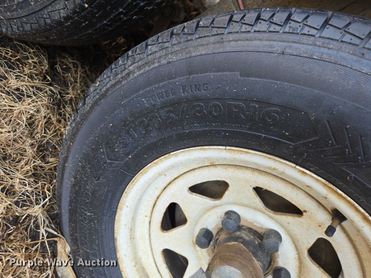 image for item EV5566 1998 Fleetwood Terry camper