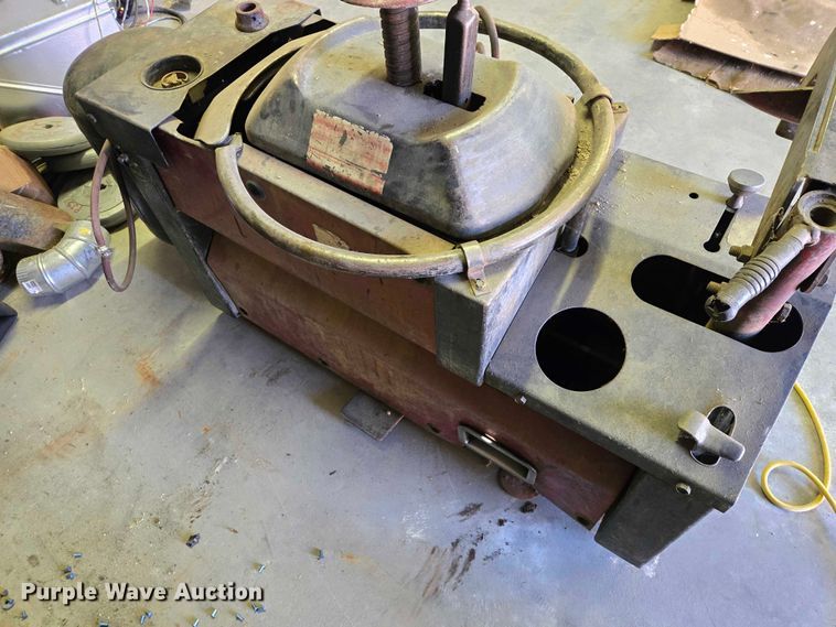 image for item EV5585 Tools